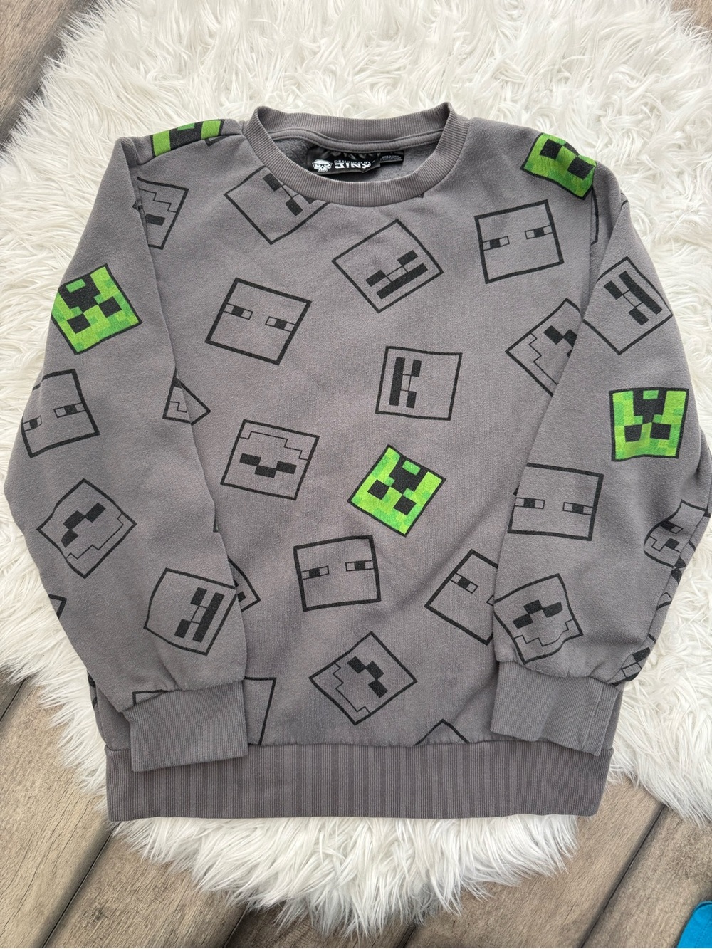 Kids' Large Gray Minecraft Creeper Crewneck Sweatshirt